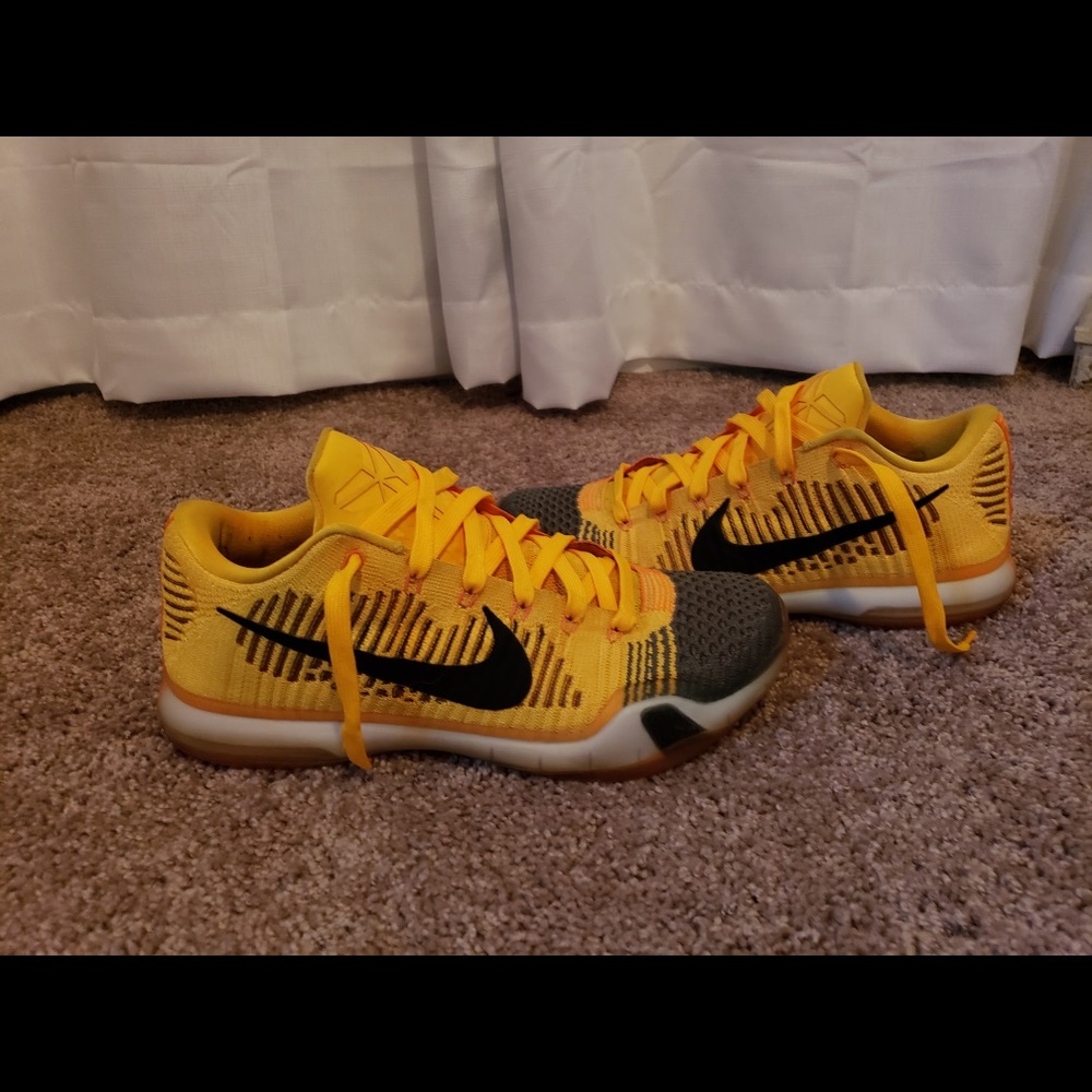 Kobe 10 Elite ‘Rivalry’